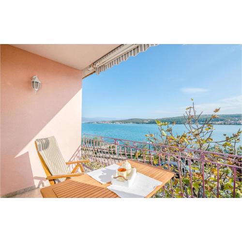 Cozy Apartment In Cizici