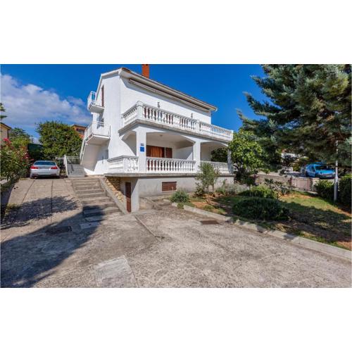 Cozy Apartment In Krk With Wifi