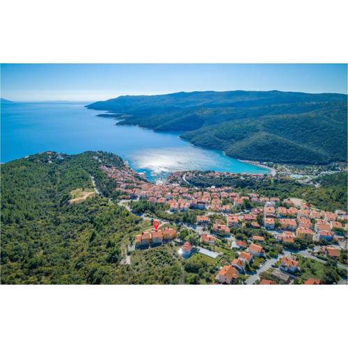 Cozy Apartment In Rabac