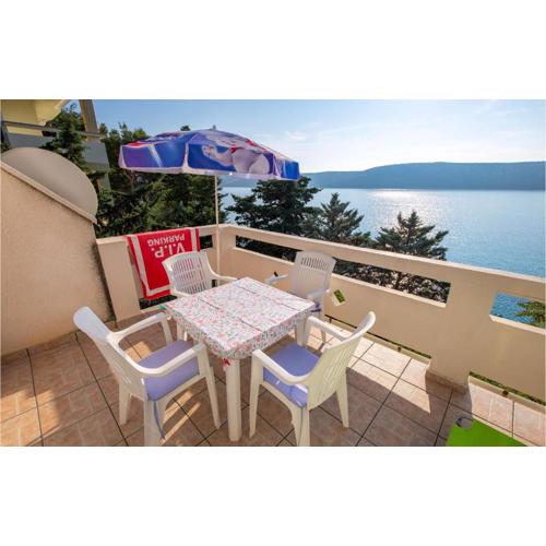 Cozy Apartment In Stara Novalja