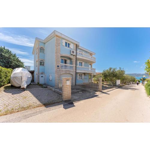 Cozy Apartment In Sveti Filip I Jakov