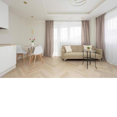 Cozy Apartment in the Centre of Warsaw by Noclegi Renters