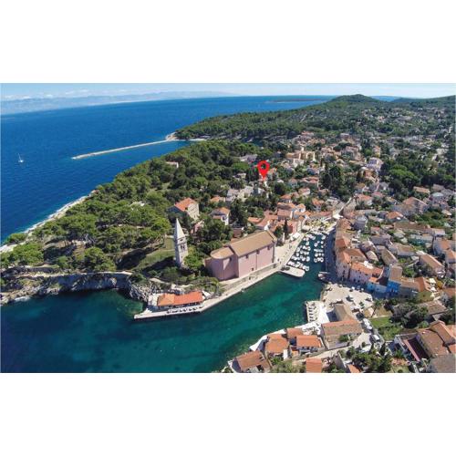 Cozy Apartment In Veli Losinj With Wifi