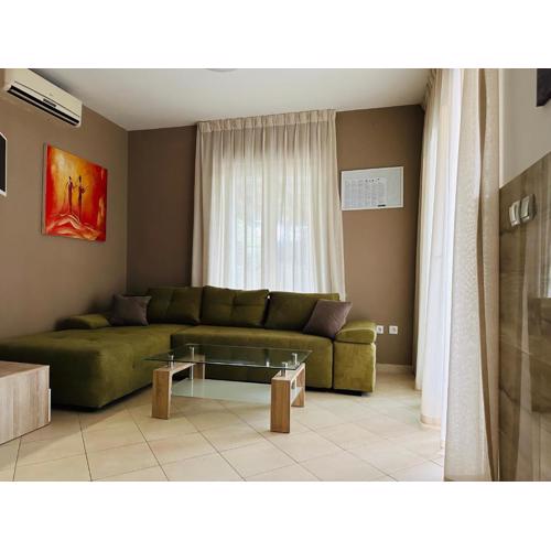 Cozy apartment Novalja, 6+2 (Zrće 2km)