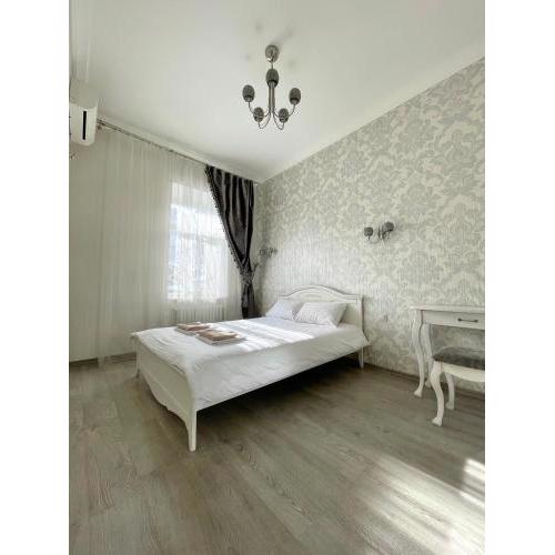 Cozy apartment on Greek street 15