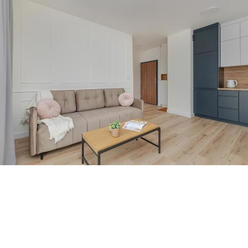 Cozy Apartment Orawska with Balcony by Noclegi Renters