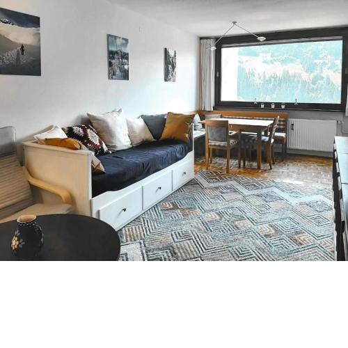 Cozy apartment w a view & own garden