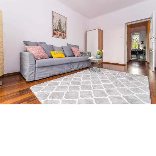 Cozy Apartment with Balcony - Palace of Culture by Rent Like Home