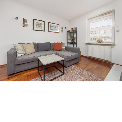 Cozy Apartment with Parking Near Warsaw Babice Airport by Noclegi Renters