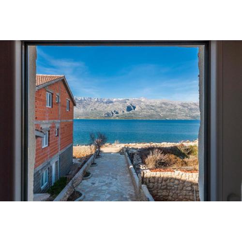 Cozy Apartments in Zadar with Sea and Mountain Views