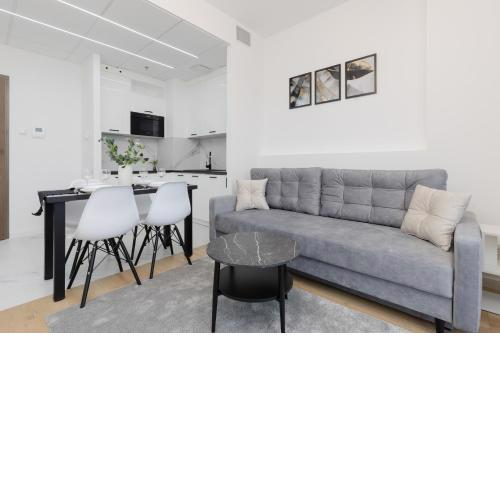 Cozy Apartments Warsaw Wola Kasprzaka by Noclegi Renters