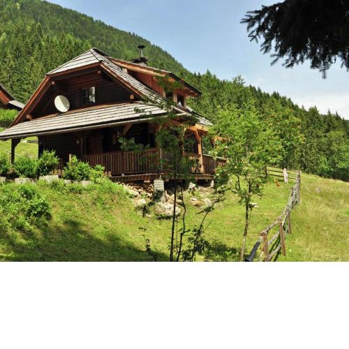 Cozy chalet in Kolbnitz Teuchl in Carinthia