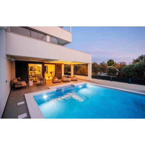 Cozy Home In Biograd Na Moru With Sauna