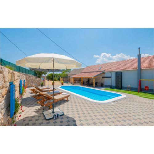 Cozy Home In Imotski With Wifi