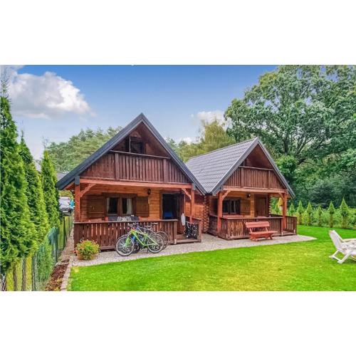 Cozy Home In Jaroslawiec With Wifi