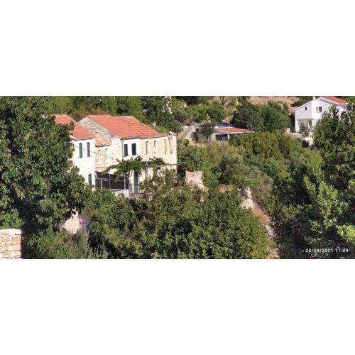 Cozy house in Podgora