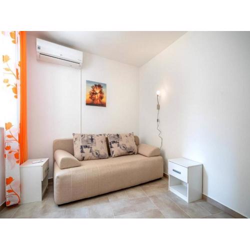 Cozy studio apartment in Vodice