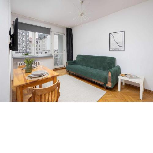 Cozy Studio Daniłowiczowska Near Ogród Saski and Old Town by Noclegi Renters