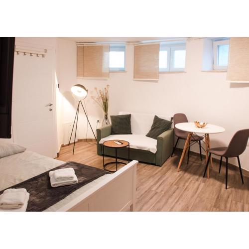 Cozy Studio Next To Park Maksimir
