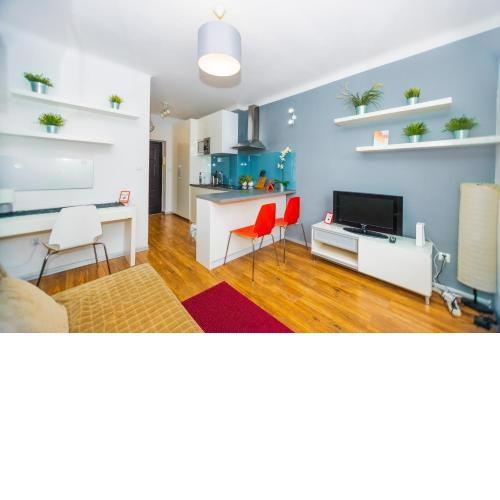Cozy studio next to the Metro and City center