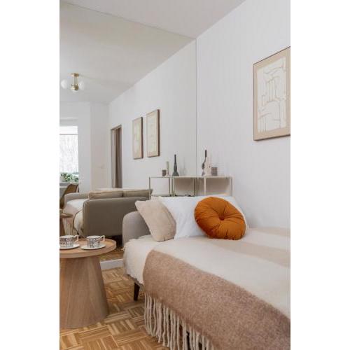 Creme De La Creme 2 Bedroom Apartment Mokotow