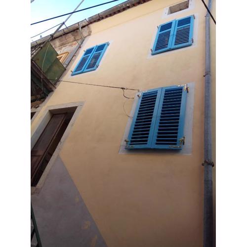 Cres old town studio apartment