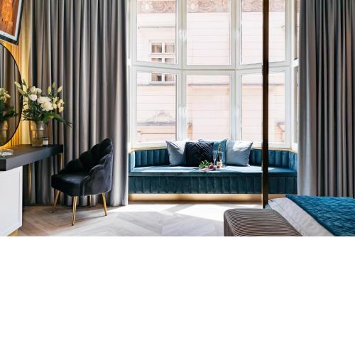 Crystal Lodge - LoftAffair Collection