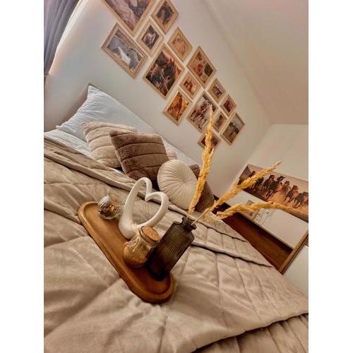 Csatangoló Lovas Apartman Gold