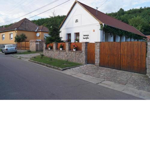 Cseresznyés Vendégház