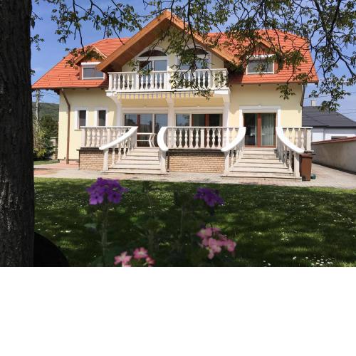 Csók Apartmanház