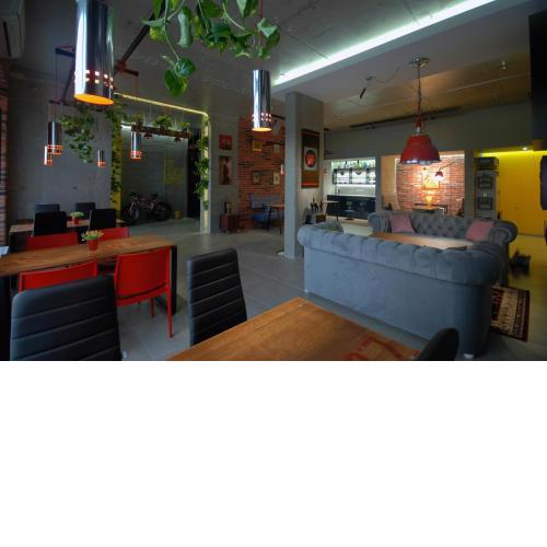Cubby Hotel