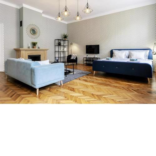 Cubistic Residence Eliska / Jewish Quarter / Old Town