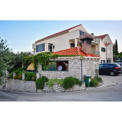 Curic apartments