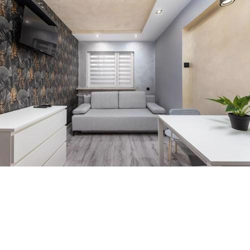 Czerniakowska 40 studio B