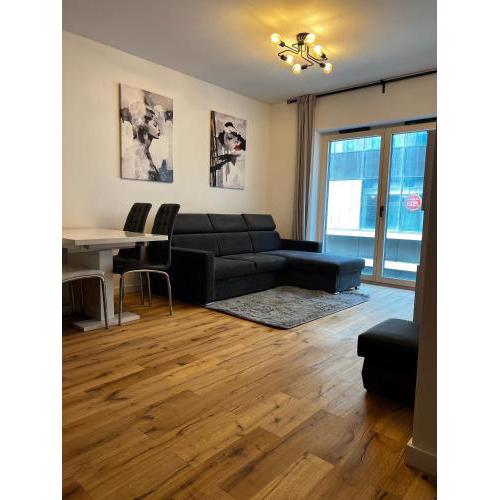 Czysta Apartment - Old Town, Superb Location, Railway Access