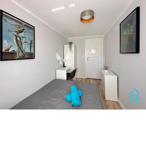 Dali Room