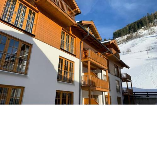 Daniela 14 by SMR Rauris Apartments - close to Spa and Gondola