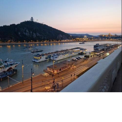 Danube Wonder View apartment