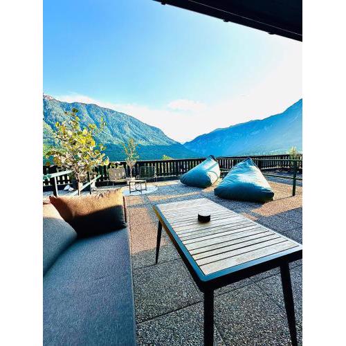 Das Alpenzeit Appartement mit Just Private Terrasse