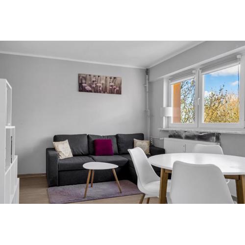 Daylight Serenity Apartment