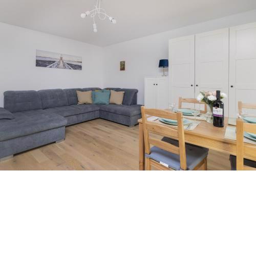 Dedala Apartment 300m to the Beach by Noclegi Renters