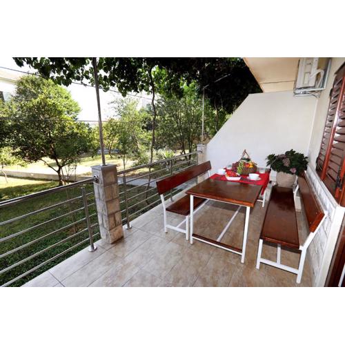 Delux apartment near the sea