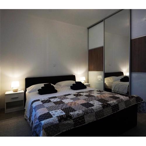 Deluxe Apartment Joia with Balcony on the Beach Bačvice, Free Parking, Old Town, Near Ferry Port