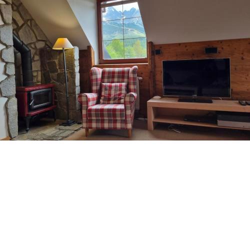 Deluxe Apartment with Mountain View in Hotel Kukucka