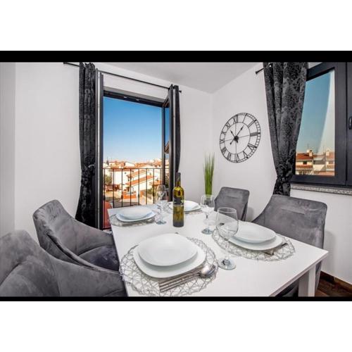 Deluxe Apartments A&A - 2