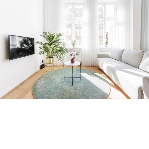 Deluxe MTP Apartments Matejki by Noclegi Renters