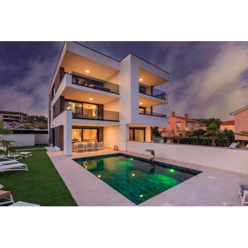 Deluxe villa with heated pool, whirpool, sea view near beautiful beach III - by Traveler tourist agency Krk ID 2402