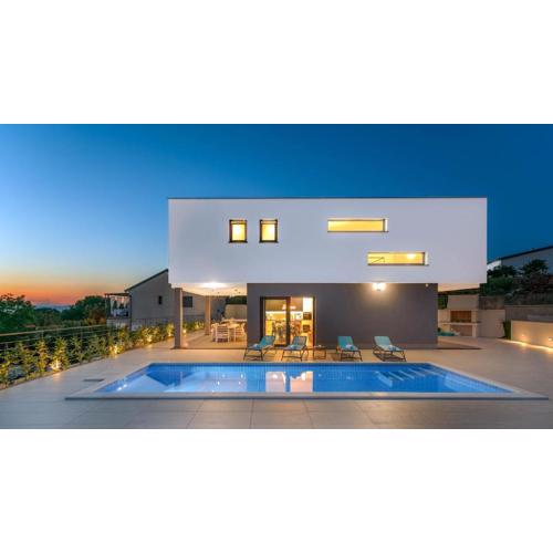 Deluxe villa with swimming pool, whirlpool on the roof terrace with a beautiful sea view - by TRAVELER tourist agency Krk ID 2125 I