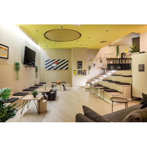 Design Hostel One