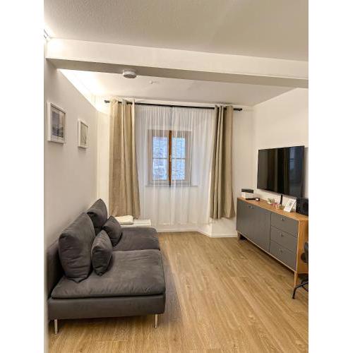 Design Stadthaus Apartment mit privatem Zugang